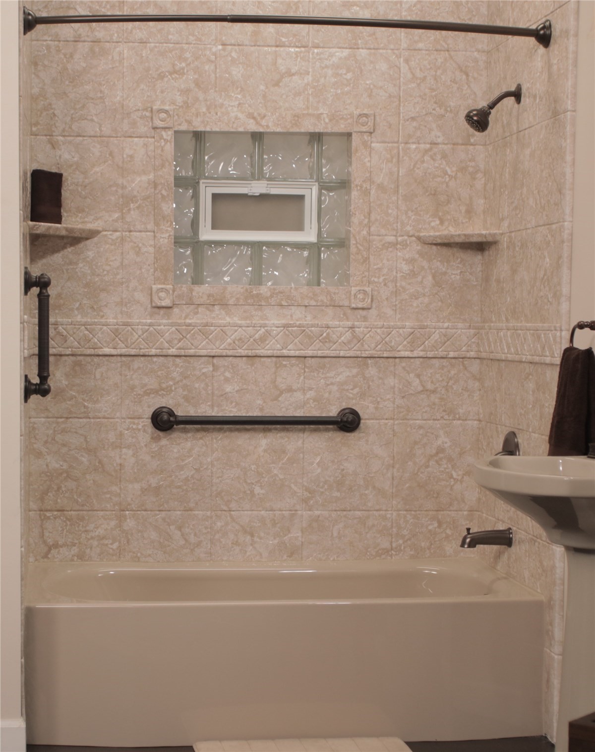 c6e6dfa3-3bf6-4d49-ba73-318cd344a6ef